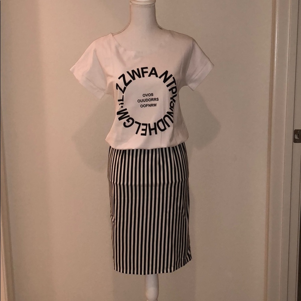 Short sleeve blouson top dress